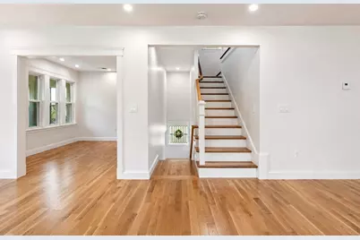 35 Farragut Ave #35, Medford, MA 02155 - Photo 14
