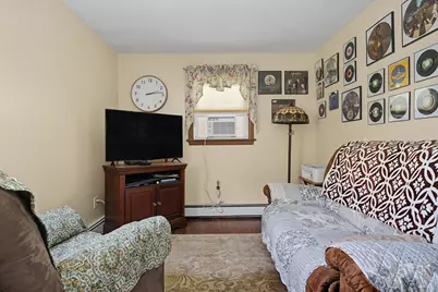 69 Thomas Street, Woonsocket, RI 02895 - Photo 20