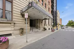 140 Chestnut St, Springfield, MA 01103 - Photo 2