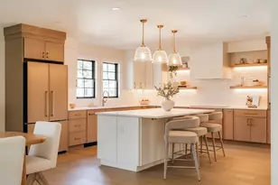 19 Curtis St, Medford, MA 02155 - Photo 4