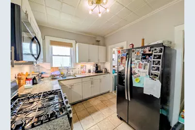 621 Fellsway #1, Medford, MA 02155 - Photo 6