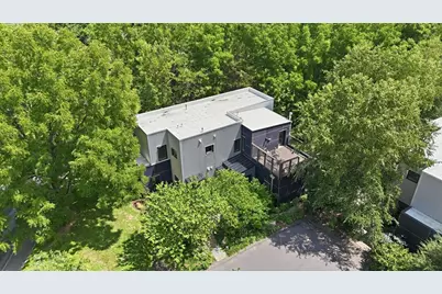 108 Grove St #B, Northampton, MA 01060 - Photo 2