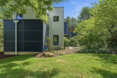 108 Grove St #B, Northampton, MA 01060 - Photo 1