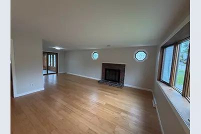 688 Plymouth St, Bridgewater, MA 02324 - Photo 6