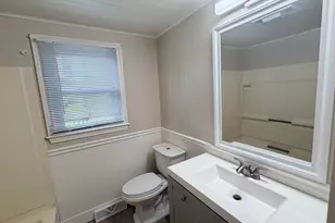 688 Plymouth St, Bridgewater, MA 02324 - Photo 10
