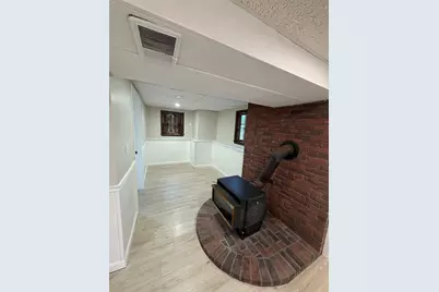 688 Plymouth St, Bridgewater, MA 02324 - Photo 20