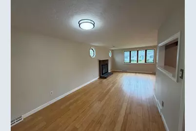 688 Plymouth St, Bridgewater, MA 02324 - Photo 8