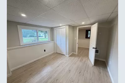 688 Plymouth St, Bridgewater, MA 02324 - Photo 16