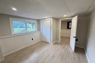 688 Plymouth St, Bridgewater, MA 02324 - Photo 16