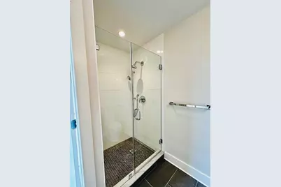 240 Salem #3A, Medford, MA 02155 - Photo 16