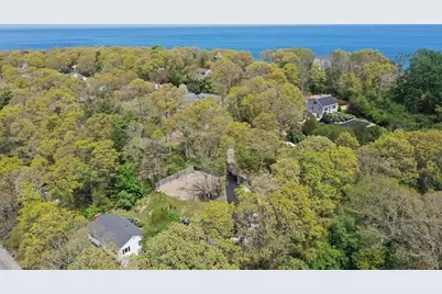 16 Ellisville Dr, Plymouth, MA 02360 - Photo 2