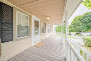34 Dewey Ave, Braintree, MA 02184 - Photo 4