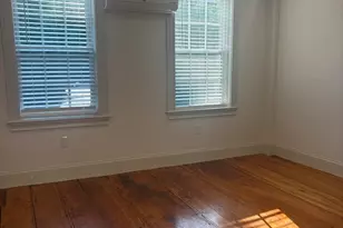 23 Summer St, Salem, MA 01970 - Photo 2