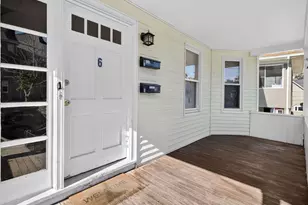 6 Knollin St, Malden, MA 02148 - Photo 2
