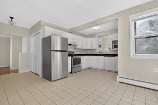 6 Knollin St, Malden, MA 02148 - Photo 6