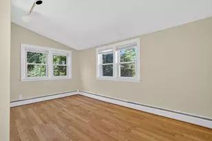 6 Knollin St, Malden, MA 02148 - Photo 10