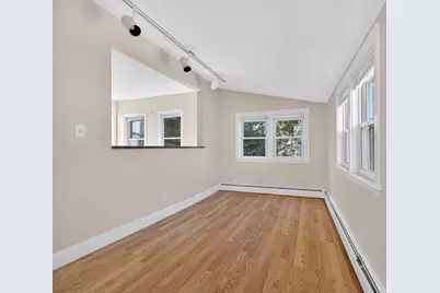 6 Knollin St #2, Malden, MA 02148 - Photo 8