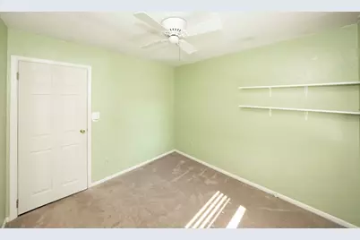 56 Blueberry Ter, New Bedford, MA 02745 - Photo 10