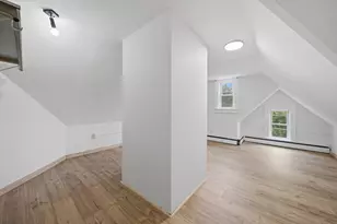 26 Washington Ave, Holyoke, MA 01040 - Photo 12