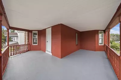 26 Washington Ave, Holyoke, MA 01040 - Photo 30