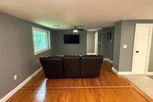 62 Piehl Ave, Worcester, MA 01606 - Photo 10