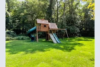 3 Nonquitt Ave, Dartmouth, MA 02748 - Photo 6