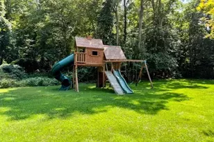 3 Nonquitt Ave, Dartmouth, MA 02748 - Photo 6