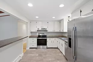 80 Forest St, Bridgewater, MA 02324 - Photo 4