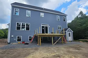 59 Cobb St, Mansfield, MA 02048 - Photo 6