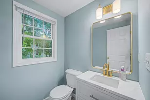 10 Fuller Ave, Attleboro, MA 02703 - Photo 18