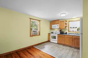 90 West St, Wendell, MA 01379 - Photo 6