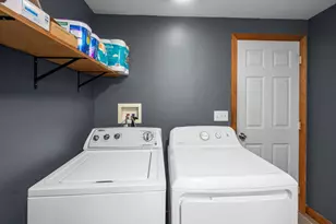 90 West St, Wendell, MA 01379 - Photo 16