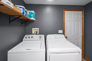 90 West St, Wendell, MA 01379 - Photo 16