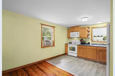 90 West St, Wendell, MA 01379 - Photo 6