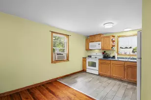 90 West St, Wendell, MA 01379 - Photo 6