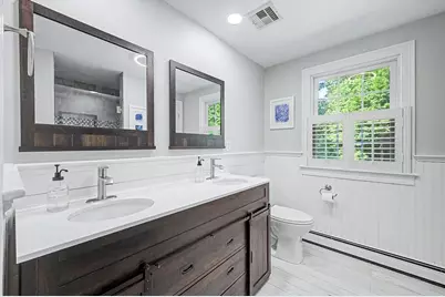 17 Fruit St, Hopkinton, MA 01748 - Photo 20