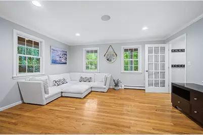 17 Fruit St, Hopkinton, MA 01748 - Photo 12