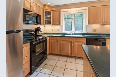 9 Tower Hill Rd, Oxford, MA 01540 - Photo 4