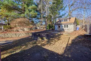 25 Stoneham Rd, Worcester, MA 01604 - Photo 20