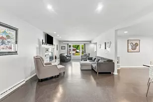 94 Florence Rd, Lowell, MA 01851 - Photo 8