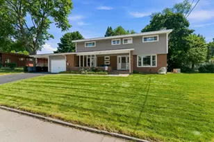 94 Florence Rd, Lowell, MA 01851 - Photo 36