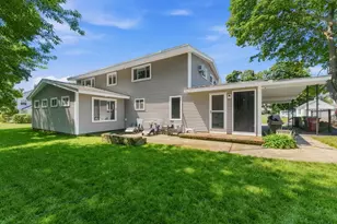 94 Florence Rd, Lowell, MA 01851 - Photo 2