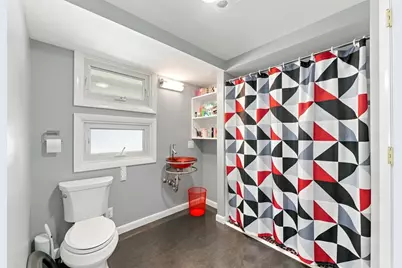 94 Florence Rd, Lowell, MA 01851 - Photo 20