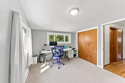 94 Florence Rd, Lowell, MA 01851 - Photo 30