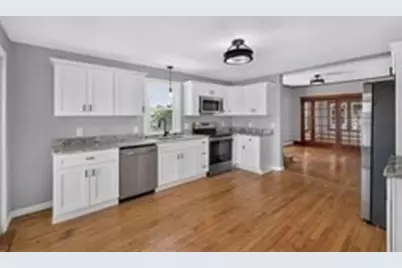 1496 Riverside Ave, Somerset, MA 02726 - Photo 12