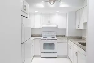 1731 Beacon St, Brookline, MA 02445 - Photo 2