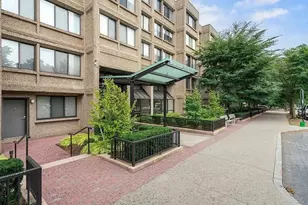 1731 Beacon St, Brookline, MA 02445 - Photo 8