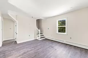 169 Quinapoxet St, Holden, MA 01522 - Photo 24