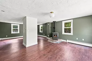 169 Quinapoxet St, Holden, MA 01522 - Photo 12