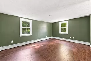 169 Quinapoxet St, Holden, MA 01522 - Photo 14